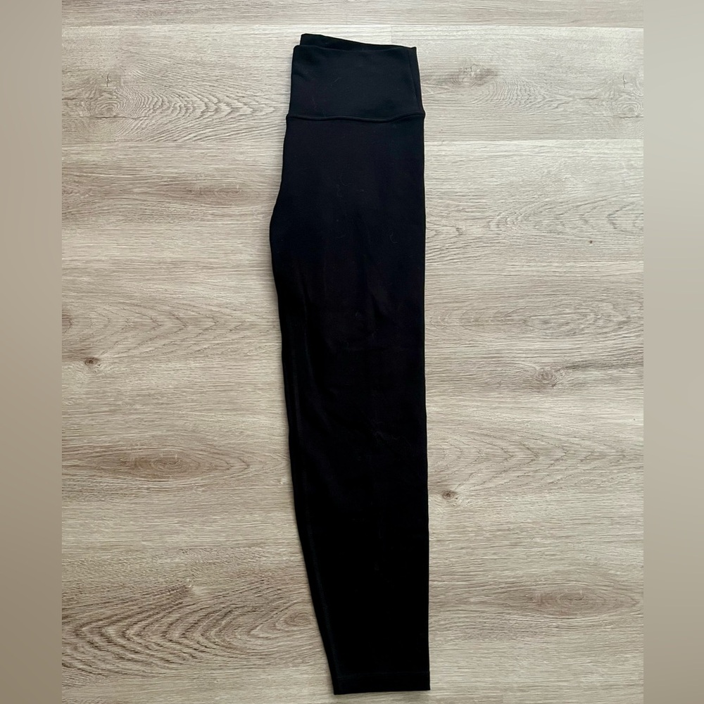 Old Navy Active Balance Legging in Black